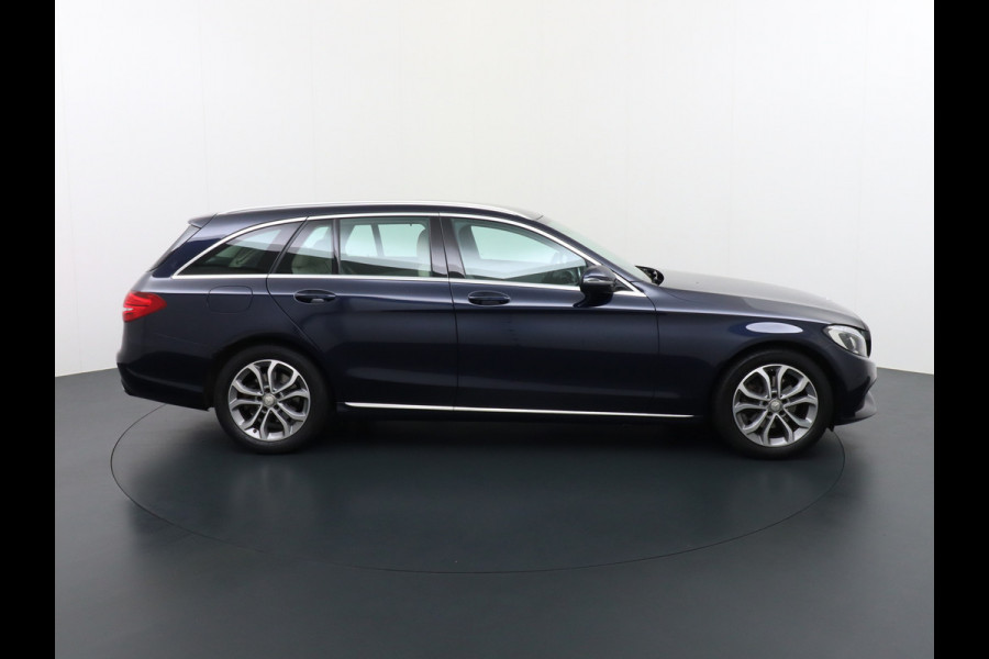 Mercedes-Benz C-Klasse Estate C 200 Estate Avantgarde | Head-Up LED
