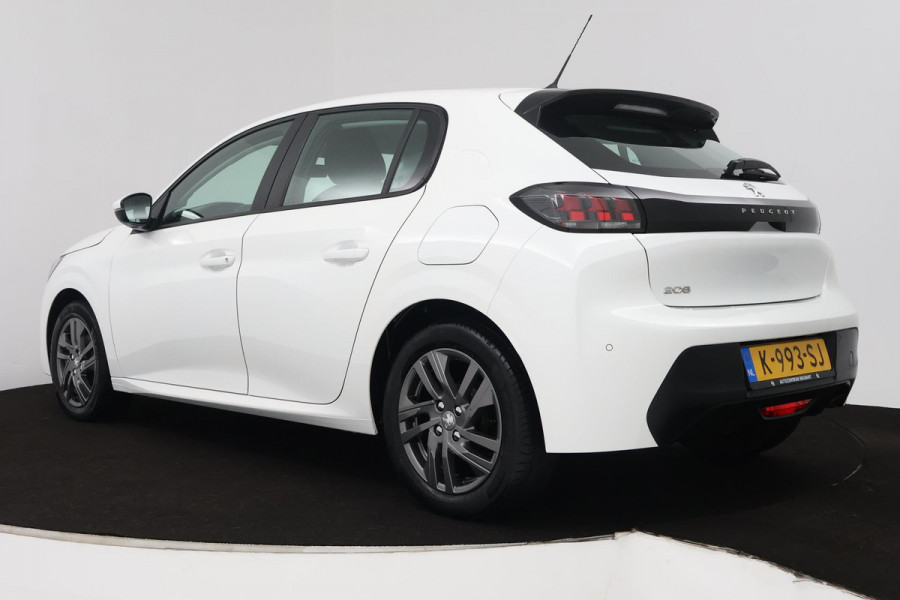 Peugeot 208 1.2 PureTech Blue Lease Active (PARKEERSENSOREN ACHTER, NAVIGATIE, BLUETOOTH, NL-AUTO, GOED ONDERHOUDEN)
