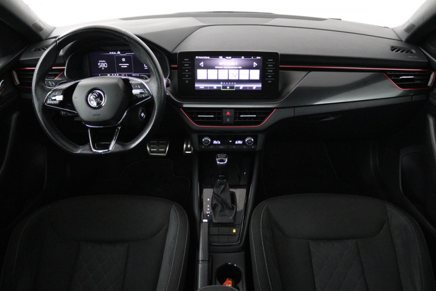 Škoda SCALA 1.0 TSI Sport Business (STOELVERWARMING, CRUISE CONTROL, PARKEERSENSOREN, NAVIGATIE, AUTOMAAT)
