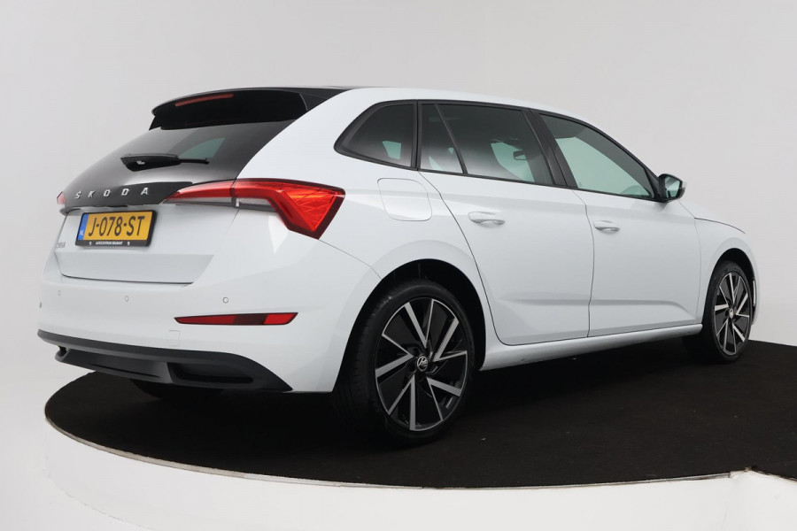 Škoda SCALA 1.0 TSI Sport Business (STOELVERWARMING, CRUISE CONTROL, PARKEERSENSOREN, NAVIGATIE, AUTOMAAT)