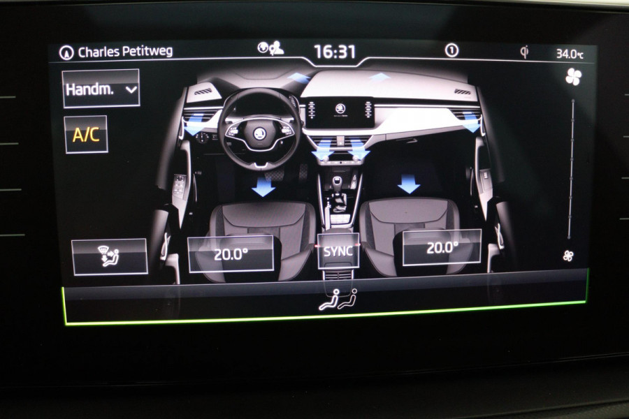 Škoda SCALA 1.0 TSI Sport Business (STOELVERWARMING, CRUISE CONTROL, PARKEERSENSOREN, NAVIGATIE, AUTOMAAT)
