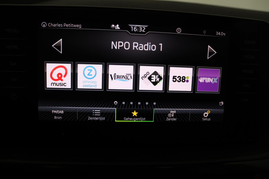 Škoda SCALA 1.0 TSI Sport Business (STOELVERWARMING, CRUISE CONTROL, PARKEERSENSOREN, NAVIGATIE, AUTOMAAT)