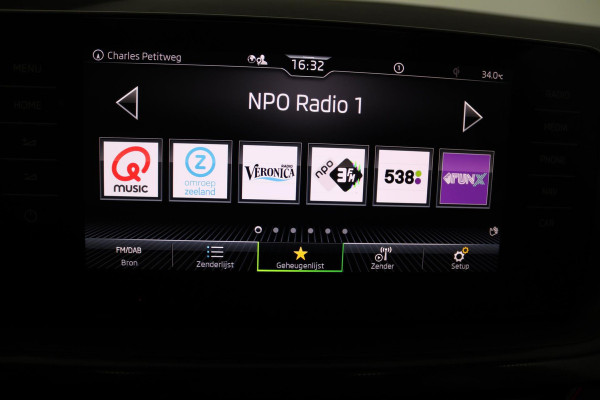 Škoda SCALA 1.0 TSI Sport Business (STOELVERWARMING, CRUISE CONTROL, PARKEERSENSOREN, NAVIGATIE, AUTOMAAT)