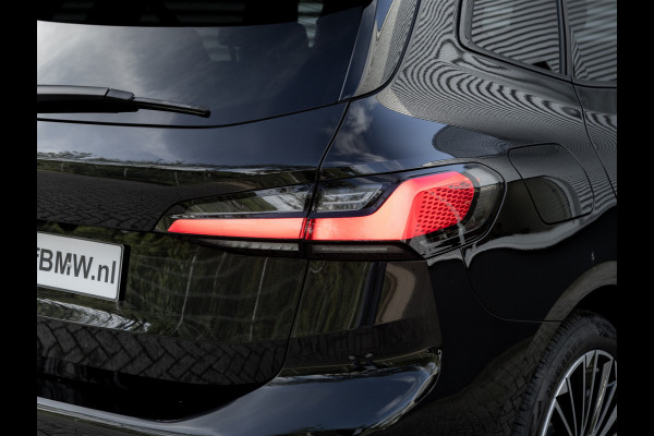 BMW 2 Serie Active Tourer 225e xDrive M-Sport - Pano - Head-up - Harman Kardon