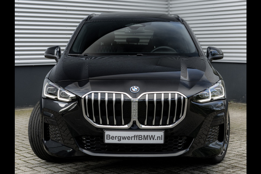 BMW 2 Serie Active Tourer 225e xDrive M-Sport - Pano - Head-up - Harman Kardon