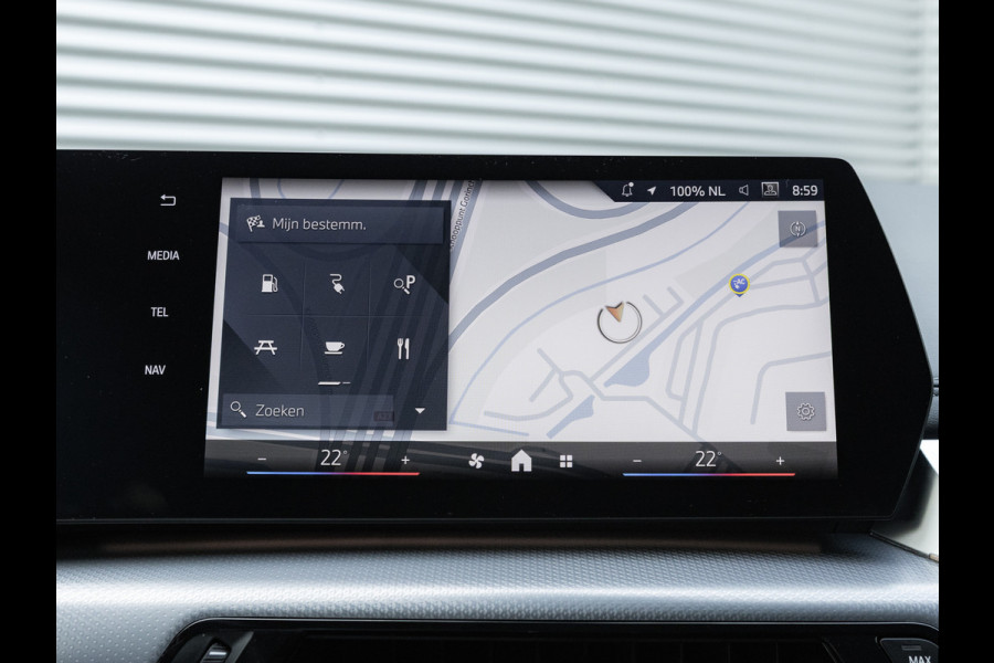 BMW 2 Serie Active Tourer 225e xDrive M-Sport - Pano - Head-up - Harman Kardon
