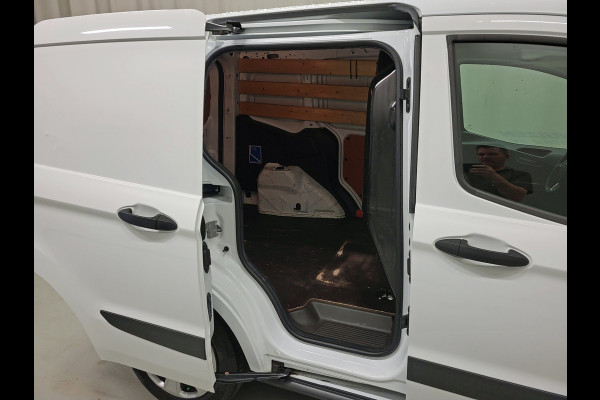 Ford Transit Courier 1.5TDCI Trekhaak Euro 6!