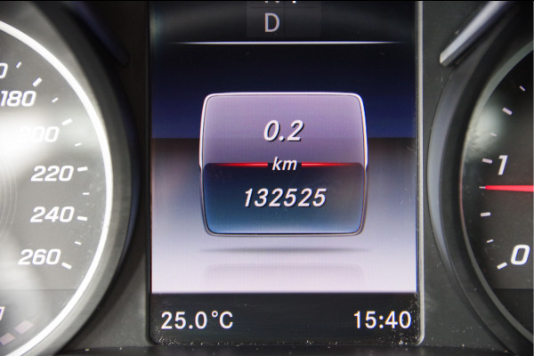 Mercedes-Benz V-Klasse 300d AMG L2 DC-5P, 2X ELEKTR. SCHUIFDEUR, BURMESTER, LED, LEDER, 360 CAMERA, CRUISE, CLIMA, PARKEERSENSOREN, NL AUTO, NAP