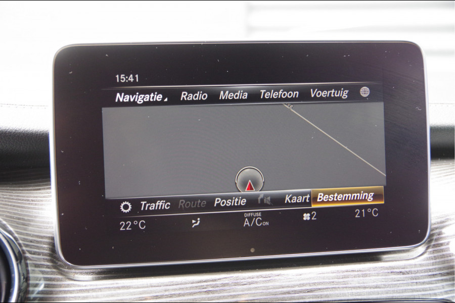 Mercedes-Benz V-Klasse 300d AMG L2 DC-5P, 2X ELEKTR. SCHUIFDEUR, BURMESTER, LED, LEDER, 360 CAMERA, CRUISE, CLIMA, PARKEERSENSOREN, NL AUTO, NAP