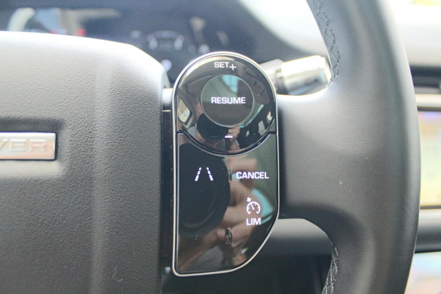 Land Rover Range Rover Evoque D180 diesel SE Cruise Control, Panoramadak, 20" Lichtmetalen velgen