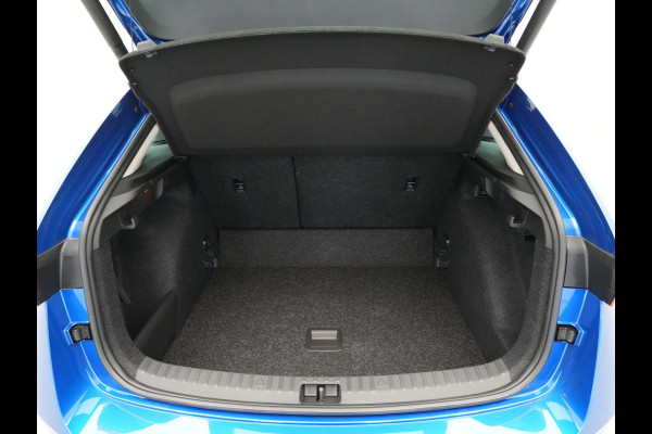 Škoda SCALA 1.0 TSI 115pk Business Edition Navigatie Stoelverwarming Acc Virtual cockpit 52