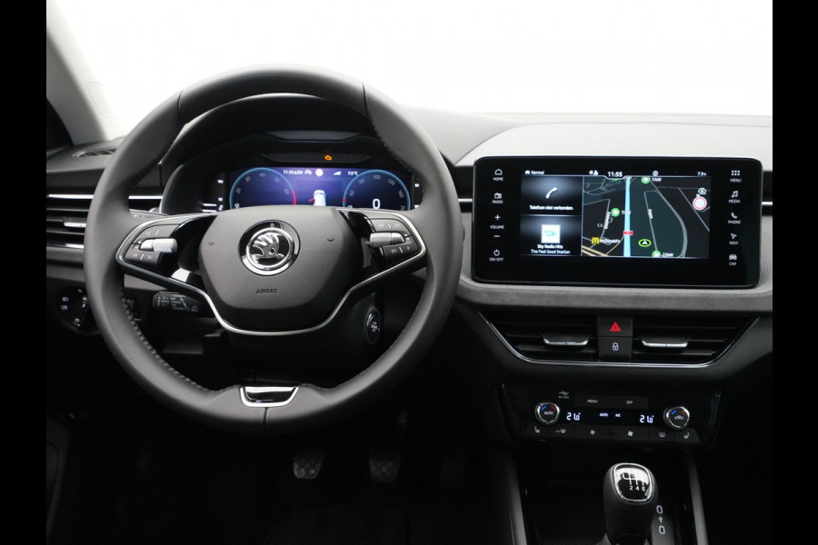 Škoda SCALA 1.0 TSI 115pk Business Edition Navigatie Stoelverwarming Acc Virtual cockpit 52