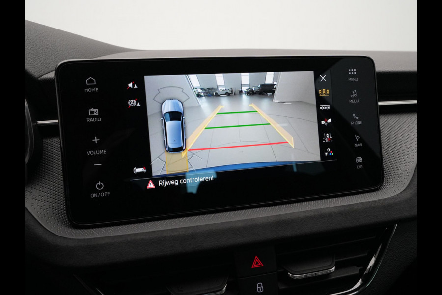 Škoda SCALA 1.0 TSI 115pk Business Edition Navigatie Stoelverwarming Acc Virtual cockpit 52