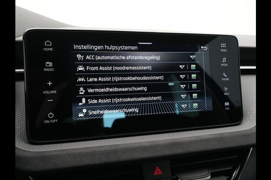 Škoda SCALA 1.0 TSI 115pk Business Edition Navigatie Stoelverwarming Acc Virtual cockpit 52
