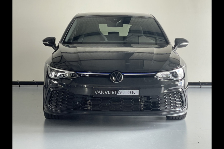 Volkswagen Golf 1.4 eHybrid GTE AUTOMAAT 245 PK / Adaptieve Cruise / Urano Grey