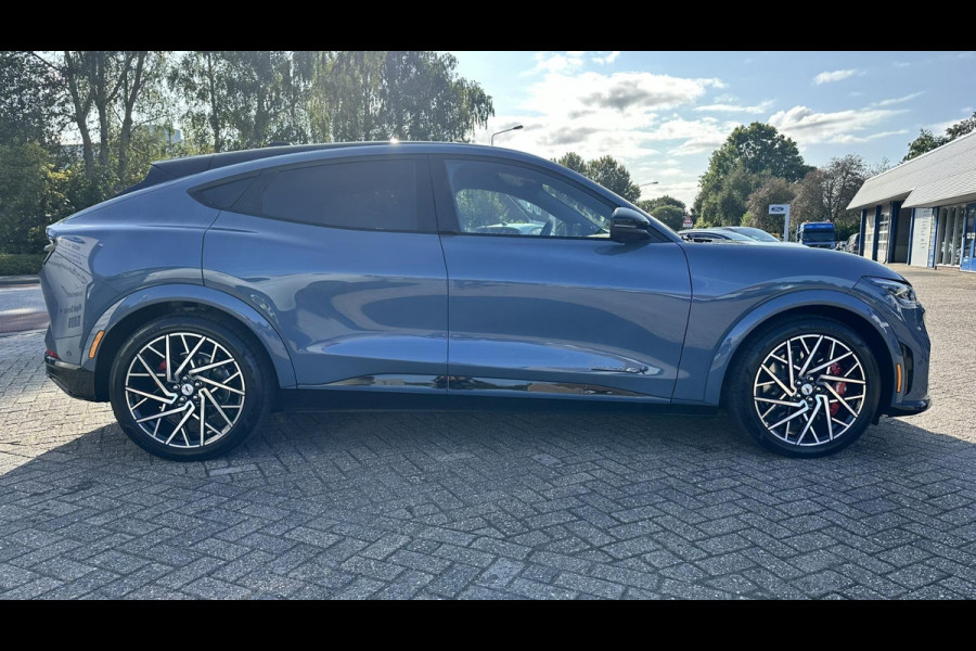 Ford Mustang Mach-E 98kWh 487 pk AWD GT Extended | Bronze Appearance Pack | 486pk | Panoramadak | Vapor blue | Garantie tot  27-02-2028 of 100.000 KM