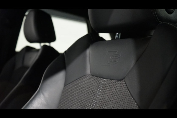 Audi Q3 45 TFSIe 3x S-Line BLACK OPTIK AUTOMAAT-20 INCH-ACC-AUDI SOUND-CAMERA-CARPLAY-ELEKTRISCHE STOELEN-KEYLESS-MATRIX-TREKHAAK