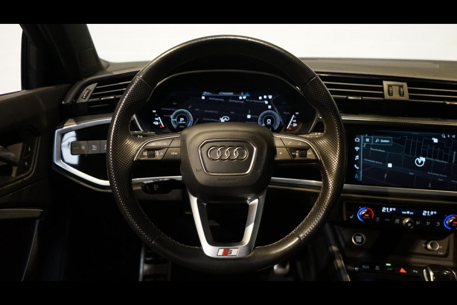 Audi Q3 45 TFSIe 3x S-Line BLACK OPTIK AUTOMAAT-20 INCH-ACC-AUDI SOUND-CAMERA-CARPLAY-ELEKTRISCHE STOELEN-KEYLESS-MATRIX-TREKHAAK