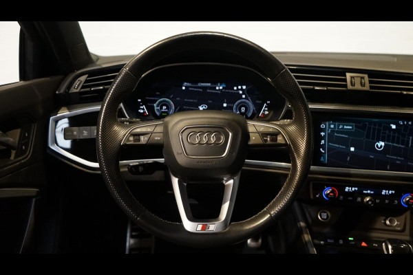 Audi Q3 45 TFSIe 3x S-Line BLACK OPTIK AUTOMAAT-20 INCH-ACC-AUDI SOUND-CAMERA-CARPLAY-ELEKTRISCHE STOELEN-KEYLESS-MATRIX-TREKHAAK