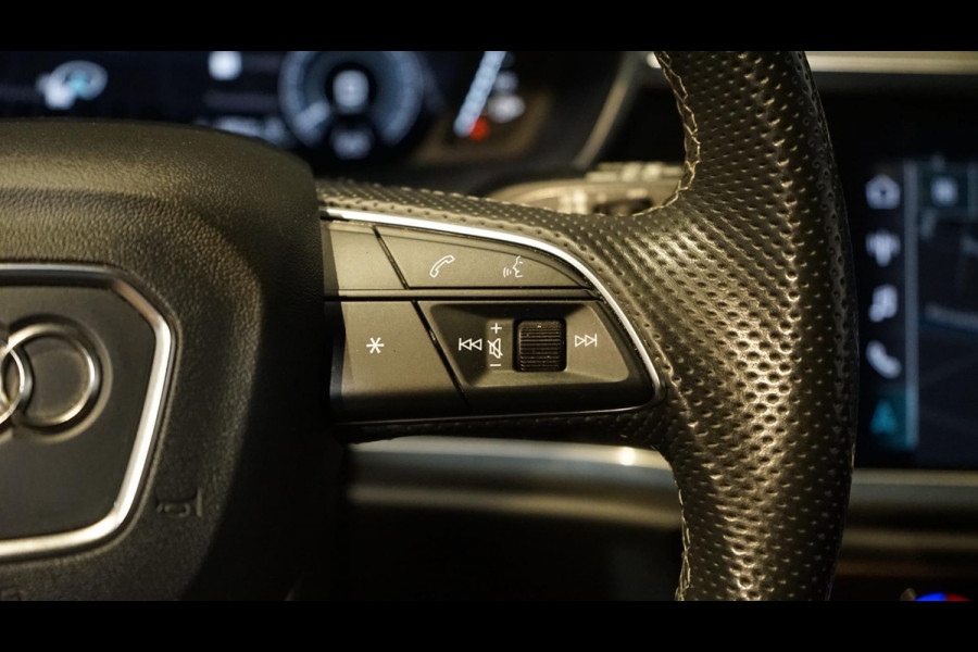 Audi Q3 45 TFSIe 3x S-Line BLACK OPTIK AUTOMAAT-20 INCH-ACC-AUDI SOUND-CAMERA-CARPLAY-ELEKTRISCHE STOELEN-KEYLESS-MATRIX-TREKHAAK