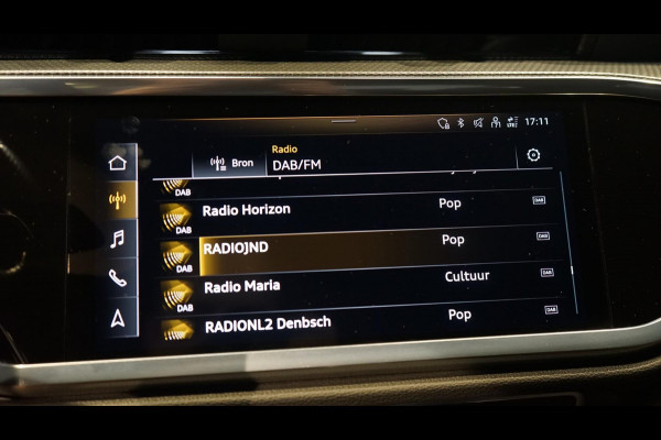Audi Q3 45 TFSIe 3x S-Line BLACK OPTIK AUTOMAAT-20 INCH-ACC-AUDI SOUND-CAMERA-CARPLAY-ELEKTRISCHE STOELEN-KEYLESS-MATRIX-TREKHAAK