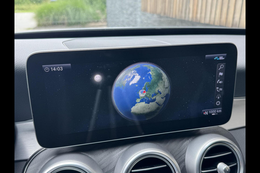 Mercedes-Benz C-Klasse Estate 180 AMG Automaat | Night Pakket | Trekhaak afneembaar | Stoelverwarming | Achteruitrijcamera | LED verlichting | Apple Ca