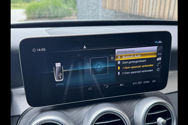 Mercedes-Benz C-Klasse Estate 180 AMG Automaat | Night Pakket | Trekhaak afneembaar | Stoelverwarming | Achteruitrijcamera | LED verlichting | Apple Ca