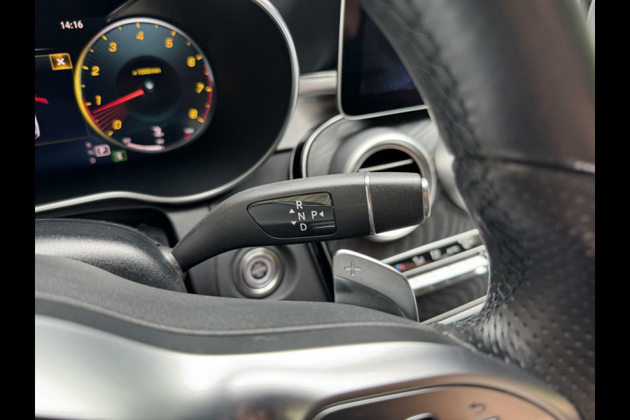 Mercedes-Benz C-Klasse Estate 180 AMG Automaat | Night Pakket | Trekhaak afneembaar | Stoelverwarming | Achteruitrijcamera | LED verlichting | Apple Ca