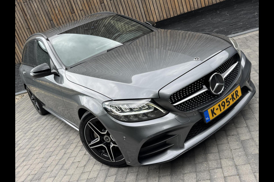 Mercedes-Benz C-Klasse Estate 180 AMG Automaat | Night Pakket | Trekhaak afneembaar | Stoelverwarming | Achteruitrijcamera | LED verlichting | Apple Ca