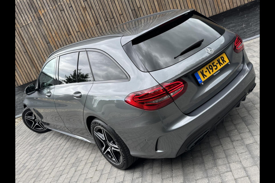 Mercedes-Benz C-Klasse Estate 180 AMG Automaat | Night Pakket | Trekhaak afneembaar | Stoelverwarming | Achteruitrijcamera | LED verlichting | Apple Ca