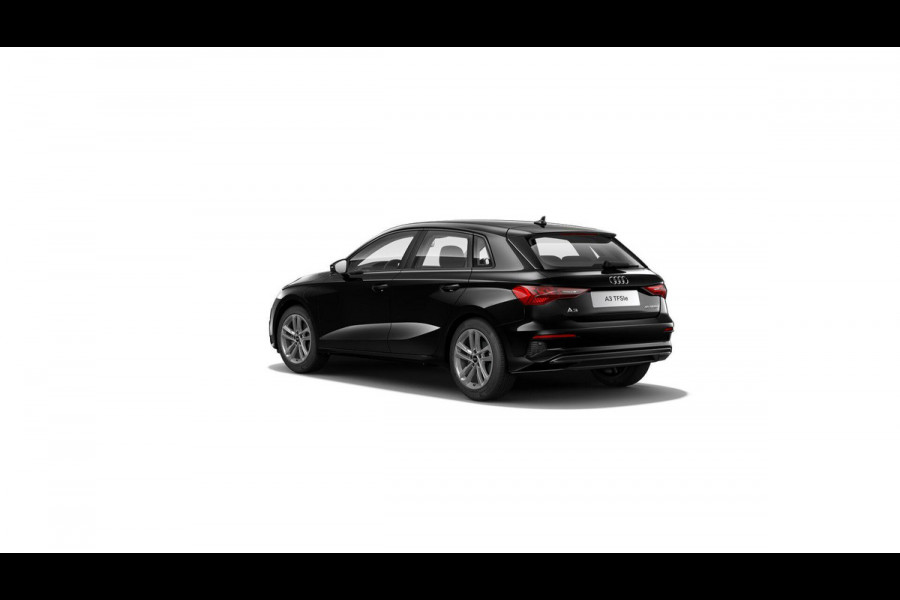 Audi A3 Sportback 40 TFSI e Business edition 204pk | Navigatie | Adaptive cruise control | Apple Carplay /Android Auto | Lichtmetalen velgen