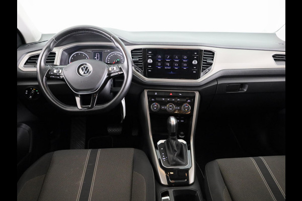 Volkswagen T-Roc 1.5 TSI Style 150 pk Automaat (DSG) | Navigatie via App | Parkeersensoren | Achteruitrijcamera | Adaptieve cruise control | Apple Carplay/Android Auto |