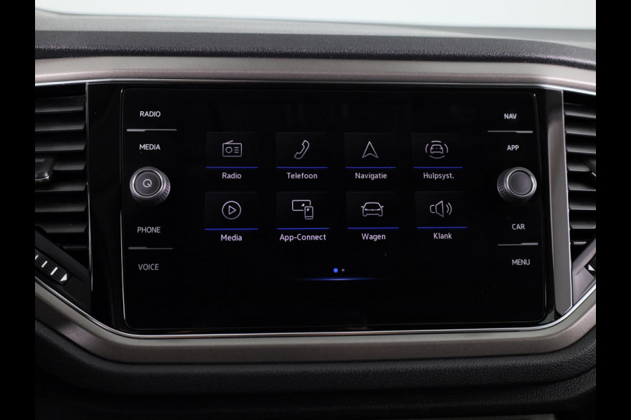 Volkswagen T-Roc 1.5 TSI Style 150 pk Automaat (DSG) | Navigatie via App | Parkeersensoren | Achteruitrijcamera | Adaptieve cruise control | Apple Carplay/Android Auto |