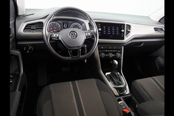 Volkswagen T-Roc 1.5 TSI Style 150 pk Automaat (DSG) | Navigatie via App | Parkeersensoren | Achteruitrijcamera | Adaptieve cruise control | Apple Carplay/Android Auto |