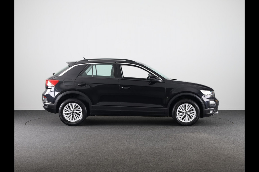 Volkswagen T-Roc 1.5 TSI Style 150 pk Automaat (DSG) | Navigatie via App | Parkeersensoren | Achteruitrijcamera | Adaptieve cruise control | Apple Carplay/Android Auto |