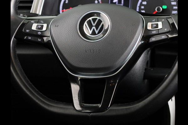 Volkswagen T-Roc 1.5 TSI Style 150 pk Automaat (DSG) | Navigatie via App | Parkeersensoren | Achteruitrijcamera | Adaptieve cruise control | Apple Carplay/Android Auto |