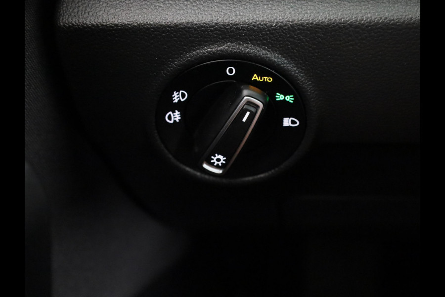 Volkswagen T-Roc 1.5 TSI Style 150 pk Automaat (DSG) | Navigatie via App | Parkeersensoren | Achteruitrijcamera | Adaptieve cruise control | Apple Carplay/Android Auto |