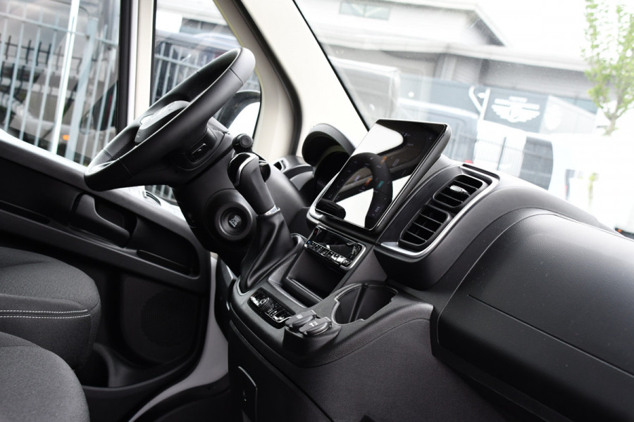 Citroën Jumper 2.2 BlueHDi 140 L2H2 3.5t Virtual, Camera, Adaptieve Cruise, 140pk, Carplay, LED, Multimedia, Automaat, NIEUW MODEL!