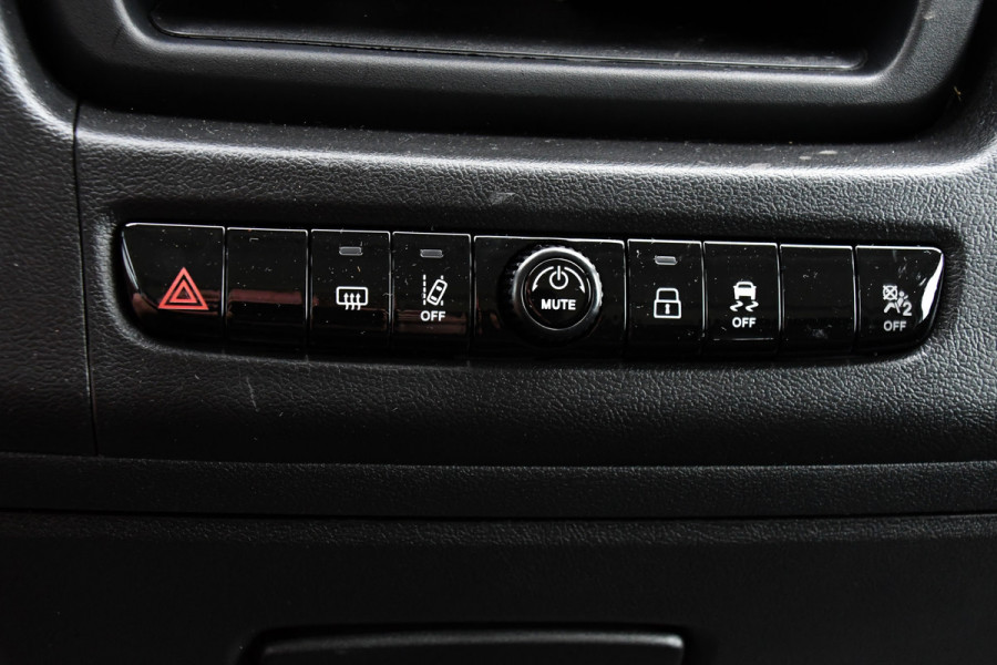 Citroën Jumper 2.2 BlueHDi 140 L2H2 3.5t Virtual, Camera, Adaptieve Cruise, 140pk, Carplay, LED, Multimedia, Automaat, NIEUW MODEL!