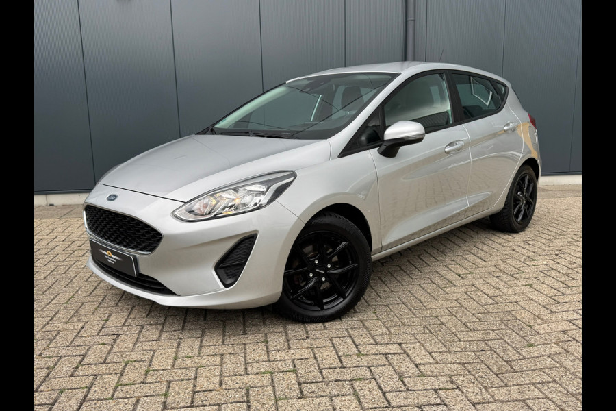 Ford Fiesta 1.1 * Airco * Cruise * Rijstrooksensor * Connected Services *