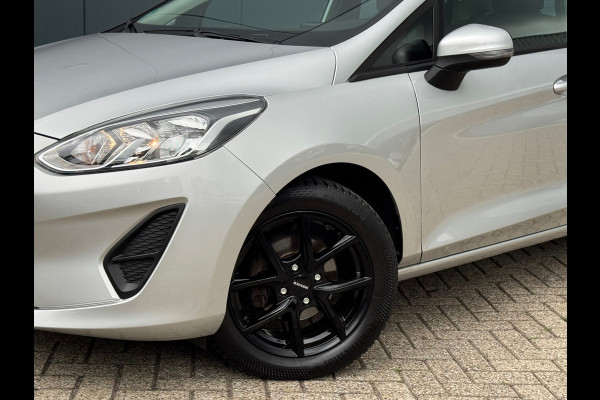 Ford Fiesta 1.1 * Airco * Cruise * Rijstrooksensor * Connected Services *