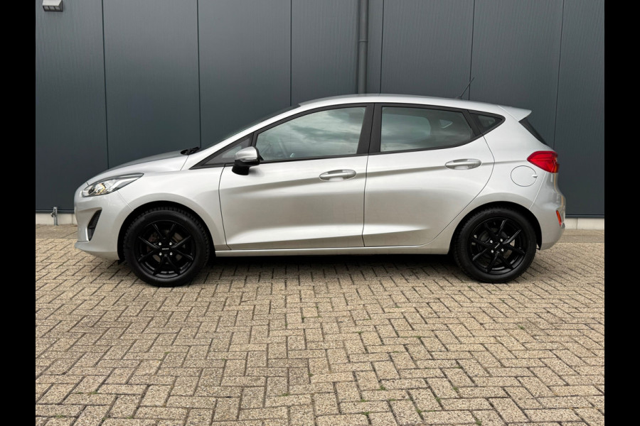 Ford Fiesta 1.1 * Airco * Cruise * Rijstrooksensor * Connected Services *