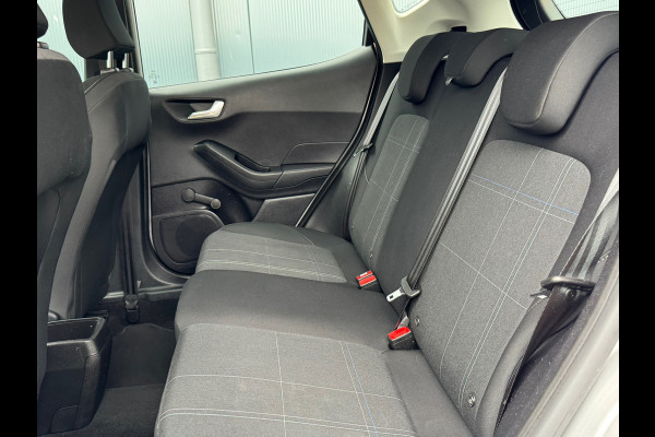 Ford Fiesta 1.1 * Airco * Cruise * Rijstrooksensor * Connected Services *