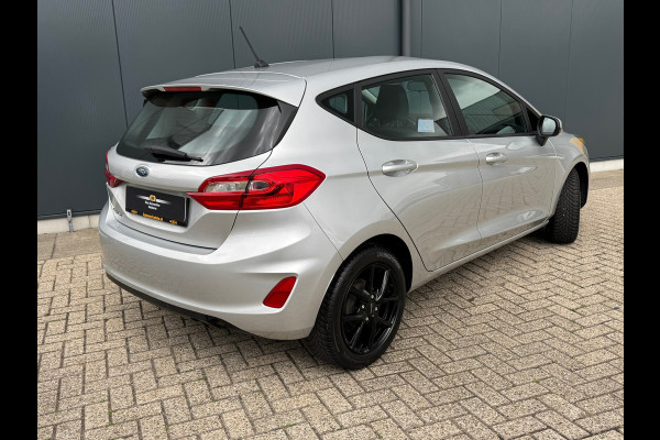 Ford Fiesta 1.1 * Airco * Cruise * Rijstrooksensor * Connected Services *