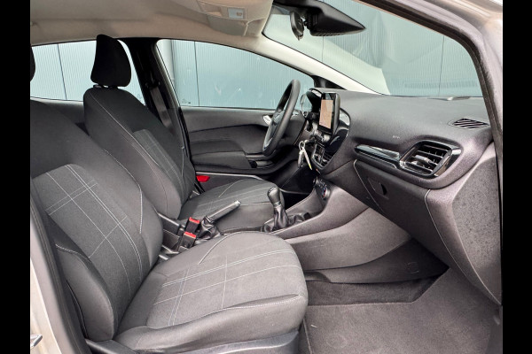 Ford Fiesta 1.1 * Airco * Cruise * Rijstrooksensor * Connected Services *