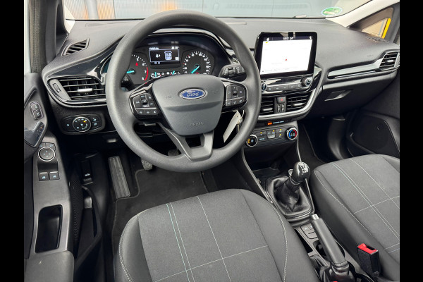 Ford Fiesta 1.1 * Airco * Cruise * Rijstrooksensor * Connected Services *