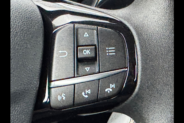 Ford Fiesta 1.1 * Airco * Cruise * Rijstrooksensor * Connected Services *