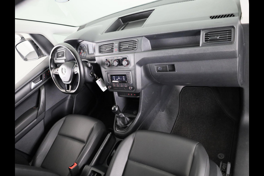 Volkswagen Caddy 2.0 TDI L1H1 BMT Comfortline 75 pk | Airco | Trekhaak | Cruise control | Parkeersensoren achter |