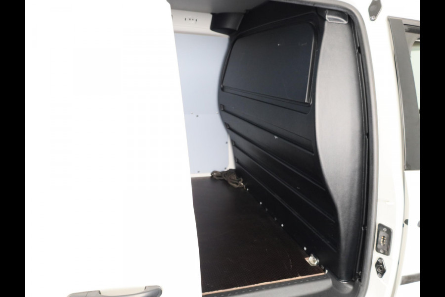 Volkswagen Caddy 2.0 TDI L1H1 BMT Comfortline 75 pk | Airco | Trekhaak | Cruise control | Parkeersensoren achter |