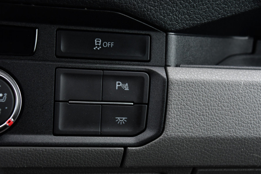 MAN TGE 3.180 35 2.0 L3H2 PB Edition Camera, Cruise, Carplay, 177pk, Automaat, NAVI, Trekhaak, multimedia, Uniek!